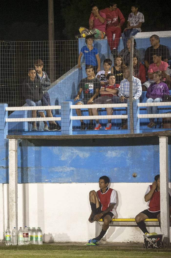 Estadio Parque Ramiro Ventura Robaina, de Vergara, previo al juego revancha de los cuartos de final de la decimotercera Copa Nacional de Selecciones, el 6 de febrero. · Foto: Fernando Morán