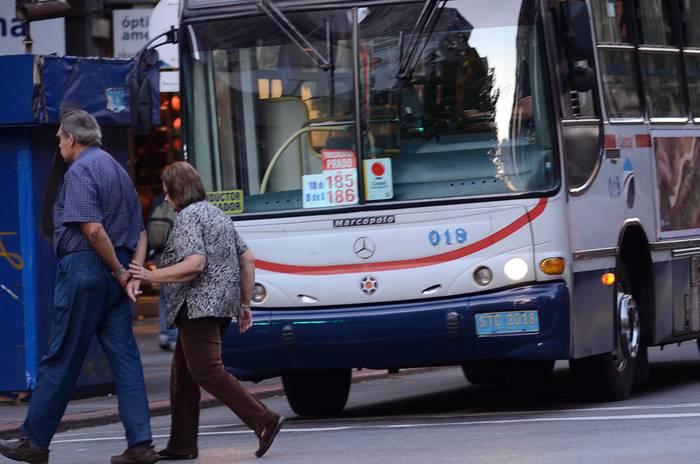 Foto principal del artículo '¿Cuáles son las medidas que se tomarán en los ómnibus de Montevideo para evitar el coronavirus?' · Foto: Pablo Vignali