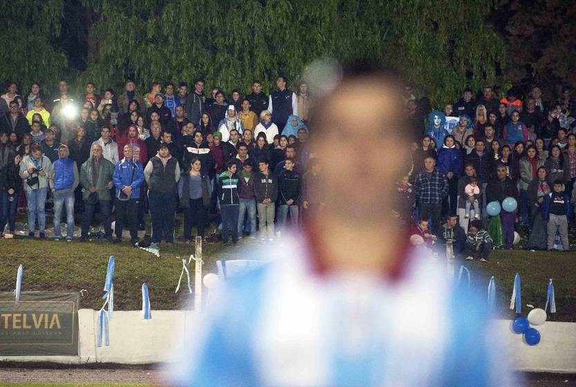 Lento 120 - Fútbol interior 02