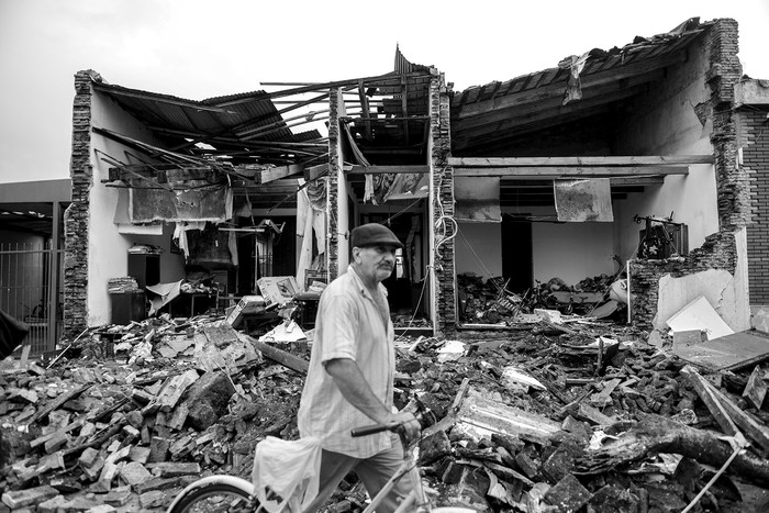 Dolores después del tornado. Foto: Santiago Mazzarovich (archivo, abril de 2016)