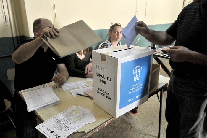 Votación de presupuesto participativo y concejos vecinales en 2016 · Foto: Federico Gutiérrez