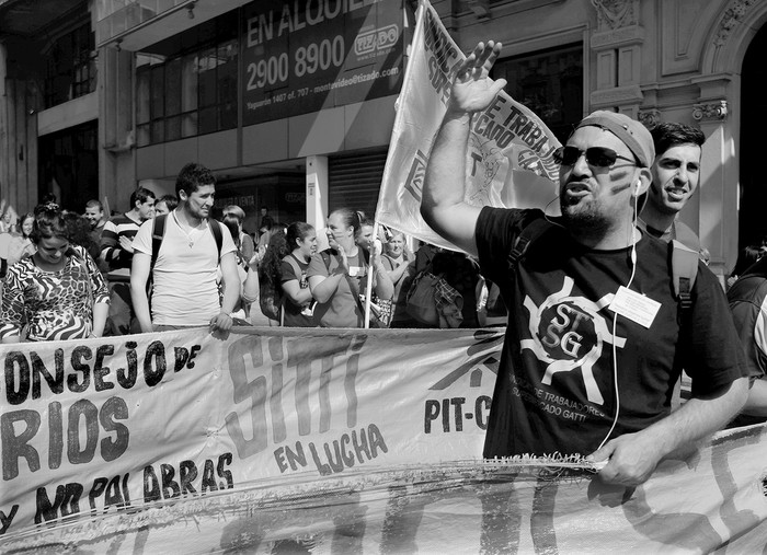 Movilización de Fuecys. Foto: Pablo Vignali (archivo, octubre de 2016)