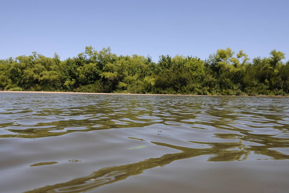 Cuencas de los ríos Santa Lucía y de la Plata continúan con “anomalías