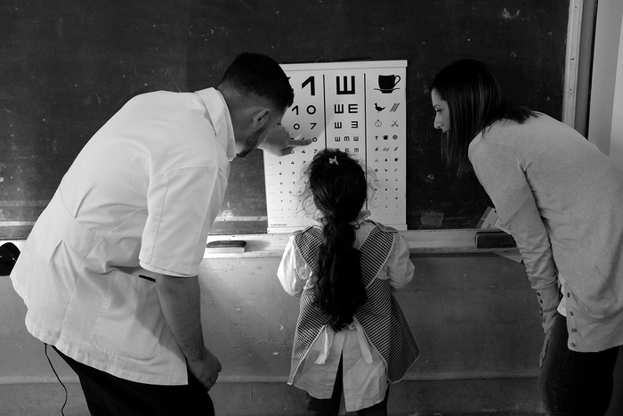 Programa Salud Visual Escolar en la escuela N° 9 “Aureliano Larreta” de la Teja, hoy, durante la visita de Tabaré Vázquez. Foto: Pablo Vignali