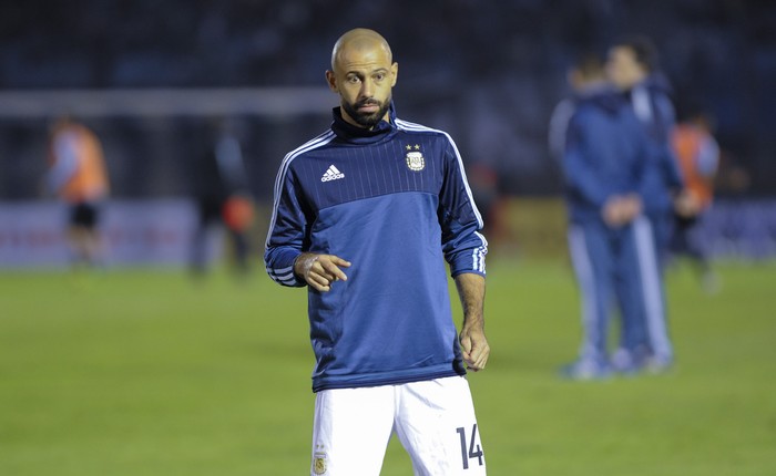 Javier Mascherano, durante un partido por Eliminatorias, en el estadio Centenario (archivo, 2017). · Foto: Iván Franco