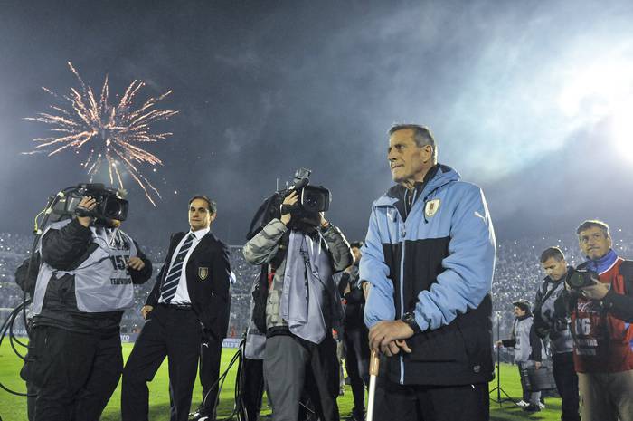 Óscar Washington Tabárez, estadio Centenario (archivo, octubre de 2017). · Foto: Federico Gutiérrez