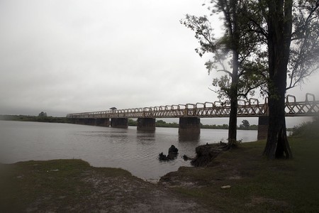 Puente Ferroviario de Paso de los Toros, sobre el Río Negro (archivo, noviembre de 2017). · Foto: Pablo Nogueira Puente Ferroviario de Paso de los Toros, sobre el Río Negro (archivo, noviembre de 2017). · Foto: Pablo Nogueira
