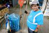 Barrenderas del programa Barrido Inclusivo de la Intendencia de Montevideo (archivo, noviembre de 2017). · Foto: Javier Calvelo, adhocFOTOS Barrenderas del programa Barrido Inclusivo de la Intendencia de Montevideo (archivo, noviembre de 2017). · Foto: Javier Calvelo, adhocFOTOS