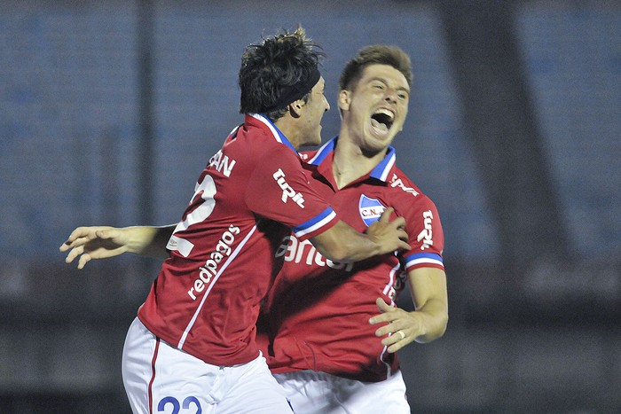 Alejandro Espino y Santiago Romero, por la fecha 1 del Torneo Apertura del 2018. · Foto: Federico Gutiérrez