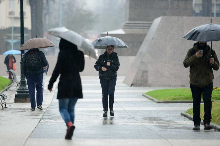 Foto principal del artículo 'Inumet emitió aviso por “tormentas fuertes y precipitaciones puntualmente abundantes” hasta el jueves' · Foto:  Santiago Mazzarovich