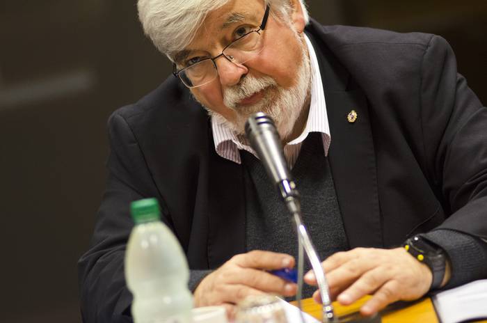 
Eduardo Bonomi, en la Comisión de Seguridad y Convivencia de Diputados. · Foto: Pablo Vignali