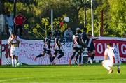 Los jugadores de Danubio tras el segundo gol de su equipo a River Plate, en el Parque Saroldi. 
