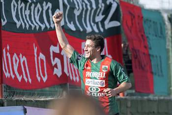 Matías Cóccaro, tras convertir para Rampla Juniors. Matías Cóccaro, tras convertir para Rampla Juniors.