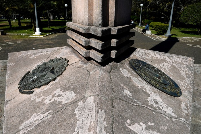 Plaza Internacional compartida en partes iguales es límite entre Uruguay y Brasil en la ciudad de Rivera (archivo, agosto de 2018). · Foto: Javier Calvelo, adhocFOTOS