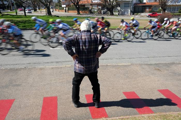 Sexta etapa del Campeonato de ciclismo de invierno de Montevideo, en el Parque Batlle · Foto: Pablo Vignali