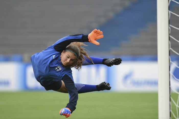 Entrenamiento oficial de la selección de Finlandia previo a su debut en el Mundial Femenino sub 17 Uruguay 2018, en el estadio Charrúa. · Foto: Fernando Morán