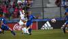Esperanza Pizarro, de Uruguay, en el partido contra Finlandia, en el estadio Domingo Burgueño, en Maldonado. · Foto: Fernando Morán Esperanza Pizarro, de Uruguay, en el partido contra Finlandia, en el estadio Domingo Burgueño, en Maldonado. · Foto: Fernando Morán