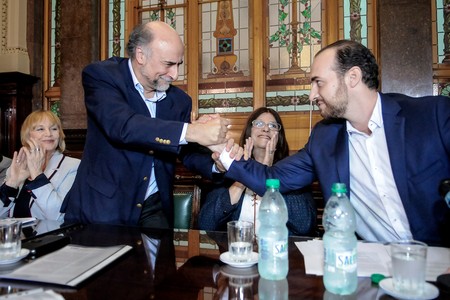 Acto lanzamiento de "La Alternativa" un Frente de Izquierda Democrática, en la antesala del Senado del Palacio Legislativo (archivo, noviembre de 2018). · Foto: Javier Calvelo, adhocFOTOS Acto lanzamiento de "La Alternativa" un Frente de Izquierda Democrática, en la antesala del Senado del Palacio Legislativo (archivo, noviembre de 2018). · Foto: Javier Calvelo, adhocFOTOS