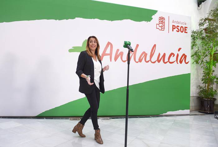 Susana Díaz durante una conferencia de prensa, ayer, en Sevilla, luego de los resultados de las elecciones en Andalucía.
 · Foto: Cristina Quicler