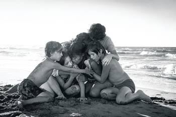 Foto principal del artículo 'El maestro del background: "Roma", de Alfonso Cuarón' Foto principal del artículo 'El maestro del background: "Roma", de Alfonso Cuarón'