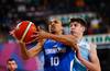 Adris de León, de República Dominicana, y Joaquín Rodríguez, de Uruguay, por el grupo B, en el Coliseo Eduardo Dibos. · Foto: Fidel Carrillo, Lima 2019 Adris de León, de República Dominicana, y Joaquín Rodríguez, de Uruguay, por el grupo B, en el Coliseo Eduardo Dibos. · Foto: Fidel Carrillo, Lima 2019
