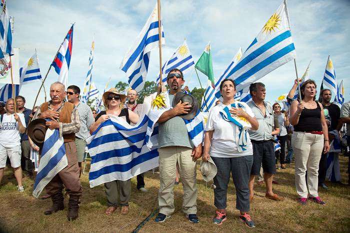 Acto de Un Solo Uruguay, en la Sociedad Rural de Durazno. · Foto: Santiago Mazzarovich