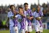 Leonardo Cecilio Fernández, de Fénix, convierte por la 6ta. fecha del Torneo Apertura 2019 "Juan Lazaroff", el sábado 23 de marzo de 2019 en el Parque Capurro, en Montevideo / Foto: Fernando Morán. Leonardo Cecilio Fernández, de Fénix, convierte por la 6ta. fecha del Torneo Apertura 2019 "Juan Lazaroff", el sábado 23 de marzo de 2019 en el Parque Capurro, en Montevideo / Foto: Fernando Morán.