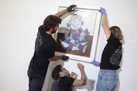 Montaje de la obra Maya con la muñeca, en el Museo Nacional de Artes Visuales (archivo, marzo de 2019). · Foto: Ricardo Antúnez Montaje de la obra Maya con la muñeca, en el Museo Nacional de Artes Visuales (archivo, marzo de 2019). · Foto: Ricardo Antúnez
