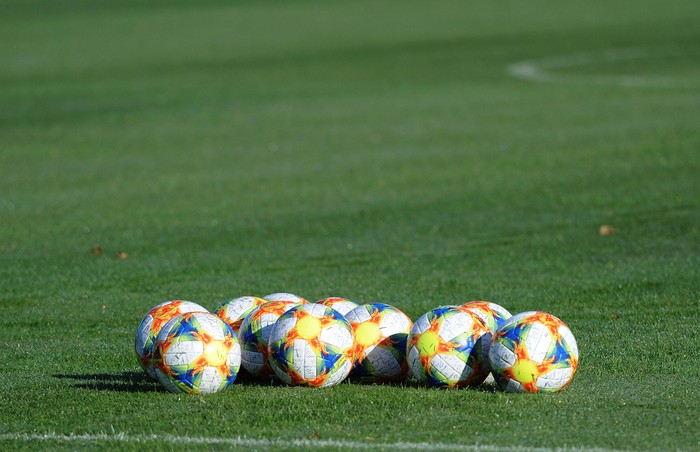 Pelotas en la cancha. Foto: Federico Gutiérrez.