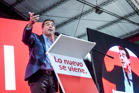 Acto de Ernesto Talvi durante el denominado Gran Encuentro de ciudadanos 2019 en el gimnasio del Club Aguada de Montevideo.
· Foto: Javier Calvelo, adhocFOTOS Acto de Ernesto Talvi durante el denominado Gran Encuentro de ciudadanos 2019 en el gimnasio del Club Aguada de Montevideo.
· Foto: Javier Calvelo, adhocFOTOS