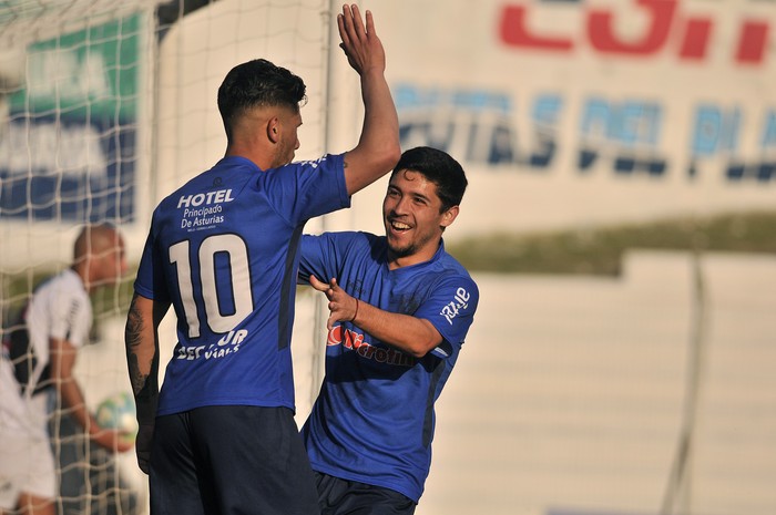 Mauro Luna y Jonathan Dos Santos, de Cerro Largo. · Foto: Mariana Greif