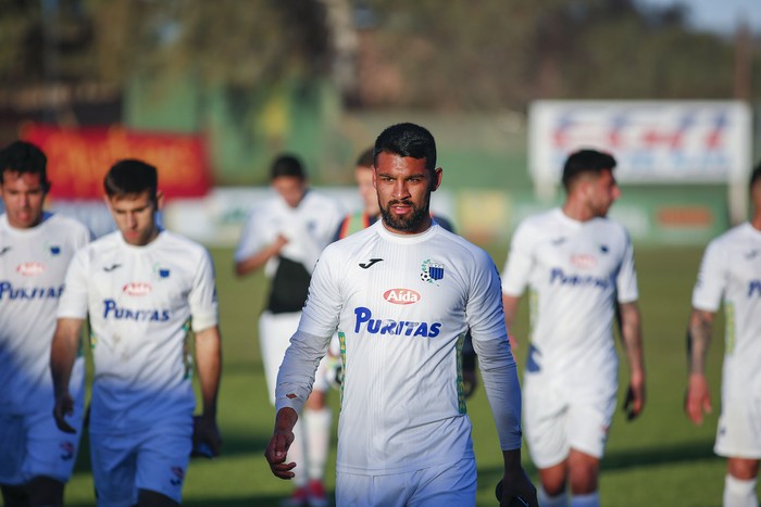 Partido por la tercera fecha del Torneo Clausura, en el Parque Paladino.
 · Foto: .