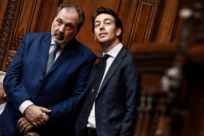 Jorge Gandini y Juan Sartori, durante una sesión en el Palacio Legislativo, en Montevideo (archivo, febrero de 2020). · Foto: Javier Calvelo, adhocFOTOS