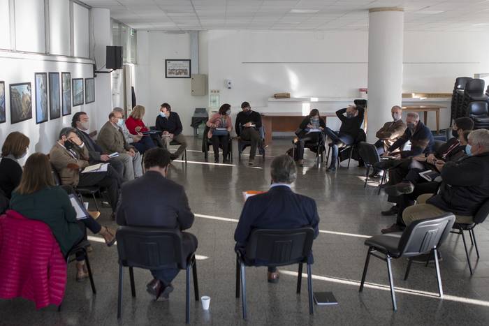 Reunión del SMU y el Ministerio de Trabajo por Consejos de Salarios. (archivo, octubre 2020)

 · Foto: Ernesto Ryan