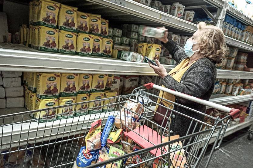 Góndola harina supermercado