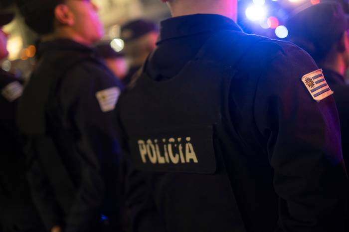 Foto principal del artículo 'Policía del INR fue condenado por rapiña tras ingresar a una vivienda con un arma a robar' · Foto: Pablo Vignali, adhocFOTOS