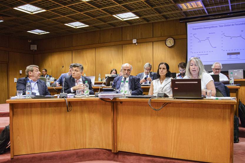 20230207 Comisión de SS