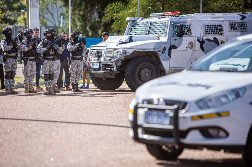 policia 20230330MZINA_9356