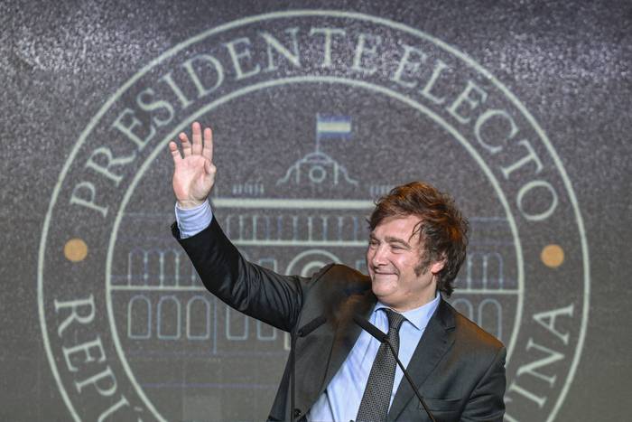 Javier Milei, tras conocerse los resultados electorales, el 19 de noviembre, en Buenos Aires. · Foto: AFP