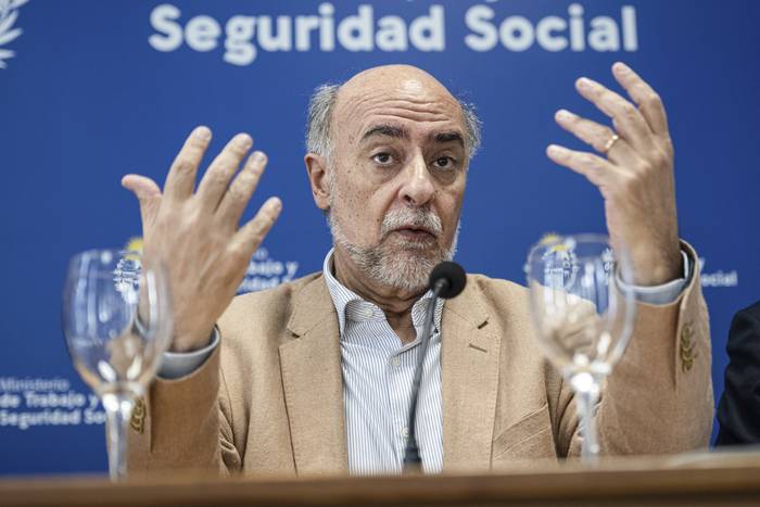 Pablo Mieres, el 7 de diciembre,  en el Ministerio de Trabajo y Seguridad Social. · Foto: Mara Quintero