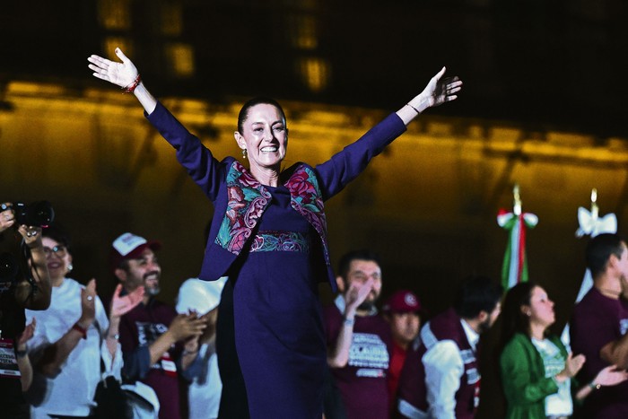 Claudia Sheinbaum, durante las celebraciones luego de ser electa presidenta de México, el 3 de junio en Ciudad de México. · Foto: Pedro Pardo, AFP