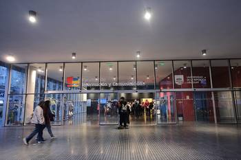 Facultad de Información y Comunicación, en Montevideo. · Foto: Pablo Vignali