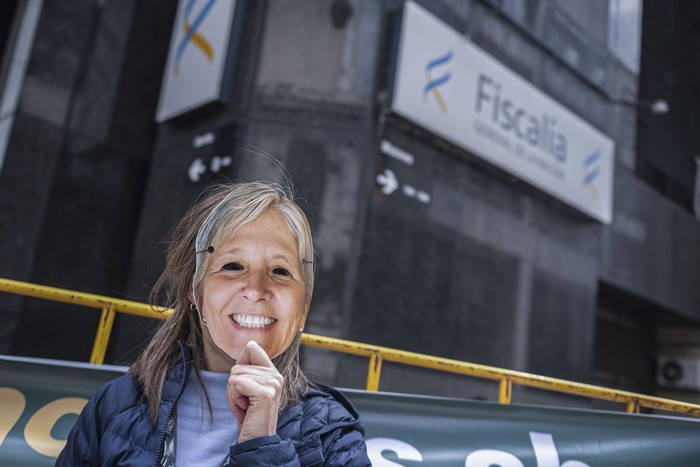 Manifestación de los damnificados de Conexión Ganadera, el 6 de octubre, en la sede de Fiscalía. · Foto: Gianni Schiaffarino