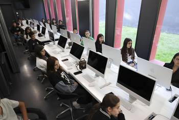 Foto principal del artículo 'La llegada de TUMO a Uruguay: aprendizaje en tecnologías para adolescentes a través de procesos individuales y talleres prácticos' · Foto: Difusión