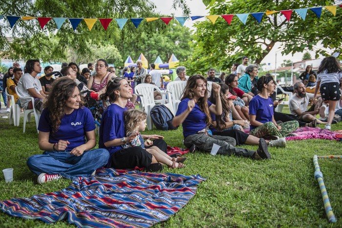 Durante los festejos, el 6 de diciembre, en la Cooperativa de viviendas Covine 8. · Foto: Diego Vila