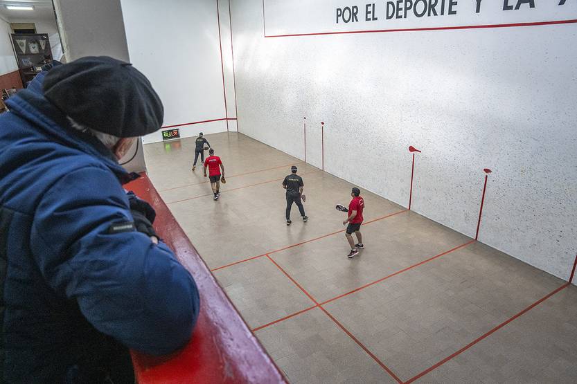 Lento 151 - Otro país de vascos 04