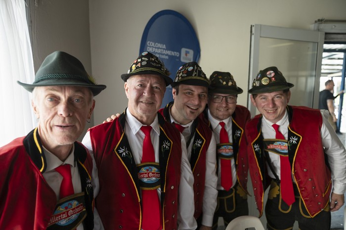 Los integrantes de la banda argentina Zillertal Orchester · Foto: Ignacio Dotti