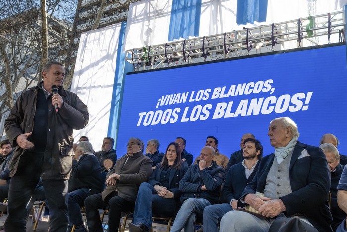 Álvaro Delgado, durante los festejos por el 189° aniversario del Partido Nacional. · Foto: Martín Hernández Müller