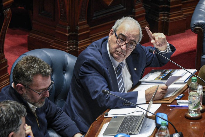 Alfredo Fratti, durante la apelación, el 13 de agosto, en la Cámara de Senadores. · Foto: Hugo de León