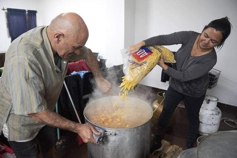 Lento 150 - Los sentidos de una olla 02